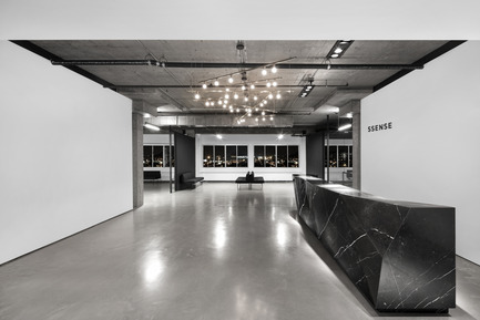 Press kit | 1081-02 - Press release | SSENSE - Humà design + architecture - Commercial Interior Design - Photo credit: Adrien Williams<br>