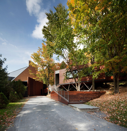 Press kit | 759-08 - Press release | Balnea : Pavillon des arbres - Blouin Tardif Architecture-Environnement - Commercial Architecture - Photo credit: Steve Montpetit