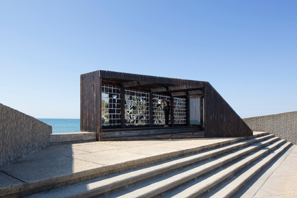 Press kit | 982-19 - Press release | «Breath Box» - Installation éphémère pour le Festival des Architectures Vives à La Grande Motte - NAS architecture - Art - Photo credit: Paul KOZLOWSKI ©photoarchitecture<br>Site&nbsp;: http://photoarchitecture.com