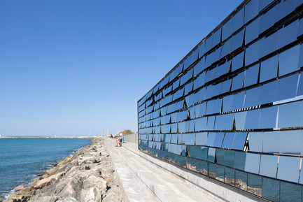 Press kit | 982-19 - Press release | «Breath Box» - Installation éphémère pour le Festival des Architectures Vives à La Grande Motte - NAS architecture - Art - Photo credit: Paul KOZLOWSKI ©photoarchitecture<br>Site&nbsp;: http://photoarchitecture.com