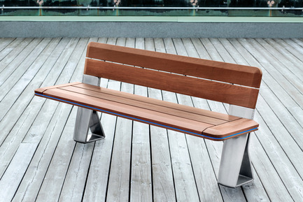 Press kit | 1133-02 - Press release | ALTO Design creates the new Équiparc DELTA street furniture collection - ALTO Design - Industrial Design - Bench with backrest - Photo credit: Adrien Williams