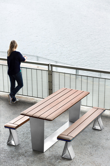 Press kit | 1133-02 - Press release | ALTO Design creates the new Équiparc DELTA street furniture collection - ALTO Design - Industrial Design -  Picnic table  - Photo credit:  Adrien Williams 