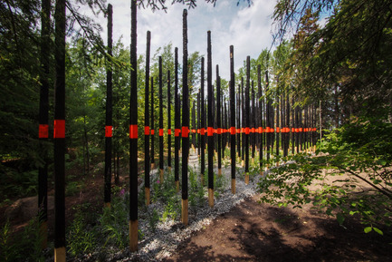 Press kit | 837-08 - Press release | The Gardens of the 15th International Garden Festival seduce visitors - International Garden Festival / Reford Gardens - Event + Exhibition -       AFTERBURN by Civilian Projects [Ksenia Kagner, Nicko Elliott]<br>Brooklyn, New York, United States<br><br>A post-apocalyptic experience that allows visitors to see how nature renews by itself after a fire and how she manages to heal damaged landscapes.<br>     - Photo credit:  Louise Tanguay 