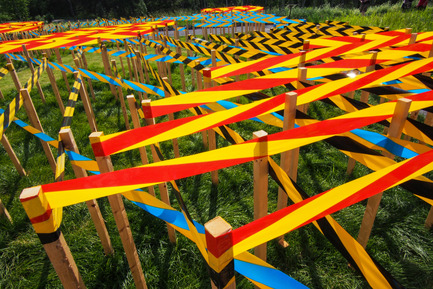 Press kit | 837-08 - Press release | The Gardens of the 15th International Garden Festival seduce visitors - International Garden Festival / Reford Gardens - Event + Exhibition - LINE GARDEN by Julia Jamrozik & Coryn Kempster<br>Brantford (Ontario) Canada and Bale, Switzerland - Photo credit: Louise Tanguay