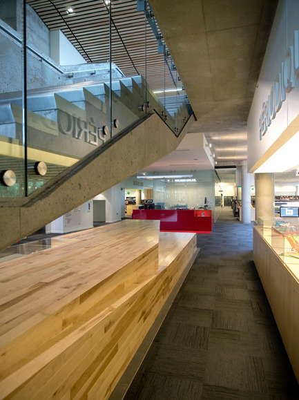 Press kit | 865-06 - Press release | Major change in the world of Quebec architecture and design - Lemay - Event + Exhibition - 







Bibliothèque du Boisé
Consortium Cardinal Hardy, Labonté Marcil, Eric Pelletier architectes - Photo credit: 







Yien Chao