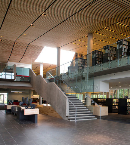 Press kit | 865-06 - Press release | Major change in the world of Quebec architecture and design - Lemay - Event + Exhibition - 







Bibliothèque du Boisé
Consortium Cardinal Hardy, Labonté Marcil, Eric Pelletier architectes - Photo credit: 







Yien Chao