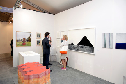 A successful edition of Papier14 –
the contemporary art fair of works on paper Press kit | 1134-02 - Press release | A successful edition of Papier14 -the contemporary art fair of works on paper - The Contemporary Art Galleries Association (AGAC) - Event + Exhibition -
Kiosque de la galerie Hugues Charbonneau (Montréal) - Photo credit:
ARHphoto