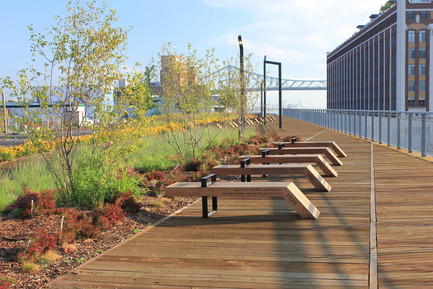 Press kit | 602-13 - Press release | Chemin-Qui-Marche Lookout - Groupe IBI-CHBA (Lemay) - Landscape Architecture - Photo credit: Alexis Nollet