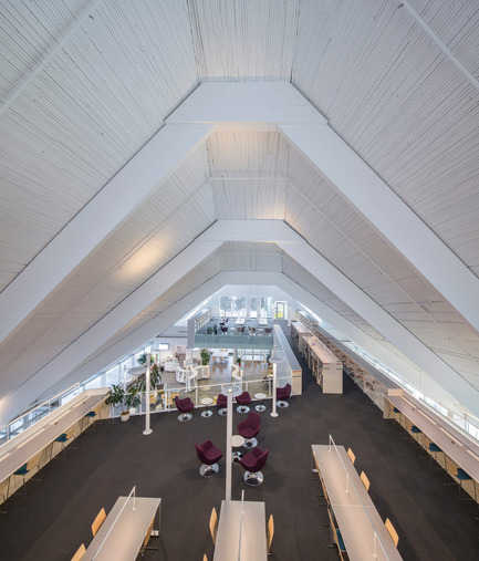 Press kit | 1123-01 - Press release | Monique Corriveau-Library - Dan Hanganu + Côté Leahy Cardas architectes - Institutional Architecture - Photo credit: Stéphane Groleau