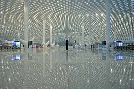 Press kit | 1109-01 - Press release | Shenzhen Bao’an International Airport - Terminal 3 opens 28 November, 2013 - Massimiliano and Doriana Fuksas - Institutional Architecture - Photo credit: Studio Fuksas