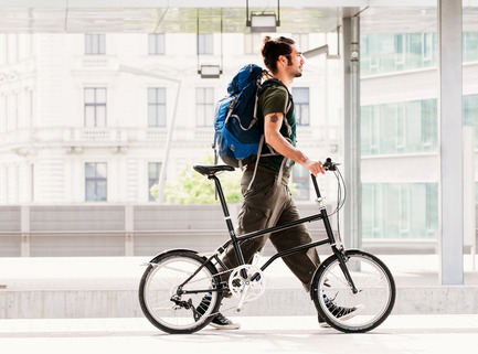 Press kit | 1833-02 - Press release | The World’s First Self-Charging Electric Folding Bike - VELLO bike+ - Lifestyle - VELLO bike+ THE FIRST SELF-CHARGING ELECTRIC FOLDING BIKE - Photo credit: VELLO bike - Leonardo Paolo Ramirez Castillo  