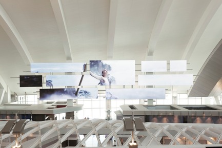 Moment Factory collaborates in the transformation of Los Angeles International Airport Press kit | 1089-01 - Press release | Moment Factory collaborates in the transformation of Los Angeles International Airport - Moment Factory - Institutional Architecture - Photo credit: Moment Factory