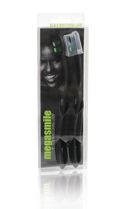 Press kit | 2111-01 - Press release | Prize-winning toothbrush: megasmile LOOP Black Whitening triumphs in Red Dot Award: Product Design 2016 - megasmile - Product - LOOP Black Whitening  - Photo credit: megasmile