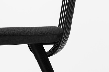 Press kit | 1539-03 - Press release | WW Chair - H Furniture Ltd. - Industrial Design -  WW Chair <br>Wood: oak, stained black. Upholstery: black fabric    - Photo credit: Peter Guenzel