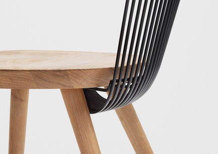 Press kit | 1539-03 - Press release | WW Chair - H Furniture Ltd. - Industrial Design -  WW Chair <br>Wood: oak  - Photo credit: Peter Guenzel 