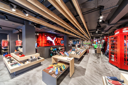 Press kit | 999-01 - Press release | Puma Stores Amsterdam, London and Munich - plajer & franz - Commercial Interior Design - puma store - London - Photo credit: manuel schlüter