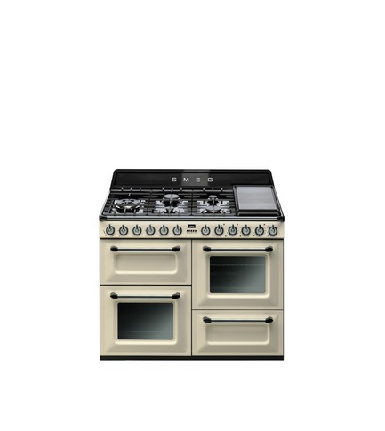 Press kit | 2116-01 - Press release | Red Dot Award: Product Design 2016, Smeg Wins Over The International Juries Once Again - SMEG - Competition -         Cooker Smeg TR4110 : Victoria Aesthetic cooker with gas hobs, main and auxiliary oven, grill, 110X60 cm. - Photo credit: Smeg