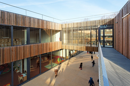 Press kit | 1008-01 - Press release | School complex Lucie Aubrac - Dietmar Feichtinger Architectes - Institutional Architecture - Photo credit: David Boureau