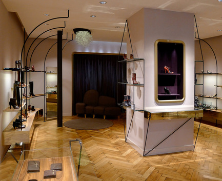 Concept store / Karine Arabian Press kit | 897-01 - Press release | Concept store / Karine Arabian - Joseph Grappin - Commercial Interior Design - Photo credit: Joseph Grappin