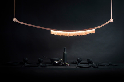 Press kit | 2110-01 - Press release | Larose Guyon's new lighting fixtures collection /Les Ateliers Guyon's new hanging chair - Larose Guyon - Lighting Design - Liane / Lighting fixture / Larose Guyon - Photo credit: Larose Guyon