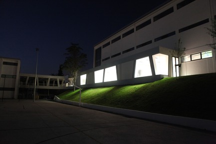 Press kit | 981-01 - Press release | Rafael Bordalo Pinheiro Secondary School - SousaSantos - Institutional Architecture - Photo credit: João Morgado