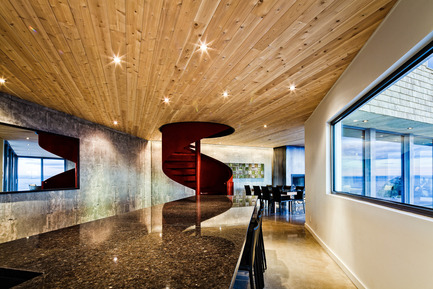 Press kit | 880-02 - Press release | Malbaie VI Marée basse - MU Architecture - Residential Architecture - Photo credit: Ulysse Lemerise Bouchard (YUL Photo)