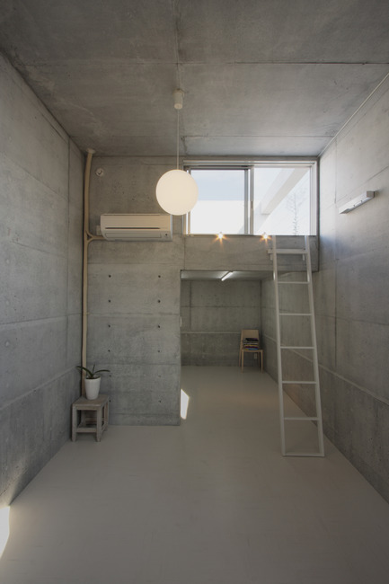 Press kit | 978-01 - Press release | Static Quarry - Ikimono Architects - Residential Architecture - Photo credit: Takashi Fujino / Ikimono Architects