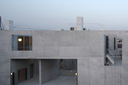 Press kit | 978-01 - Press release | Static Quarry - Ikimono Architects - Residential Architecture - Photo credit: Takashi Fujino / Ikimono Architects