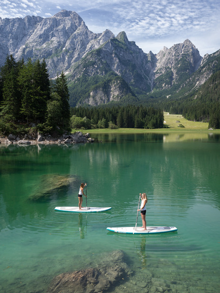 Press kit | 1857-01 - Press release | SipaBoards Bring Fresh Air To Paddleboarding - SipaBoards - Product -  Idyllic hidden spot in the Italian Alps  - Photo credit: Uros Podlogar