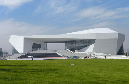 Press kit | 896-01 - Press release | The Shanxi Grand Theater, in Taiyuan (China) - Arte Charpentier Architectes - Institutional Architecture - Photo credit: 3D - Zhou Wenyi/ chef du projet