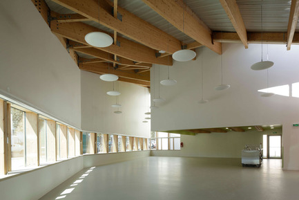 Press kit | 942-01 - Press release | A small school in the Grand Paris - Hubert & Roy architectes et associés - Institutional Architecture - Photo credit: Hérvé, Abbadie photographe