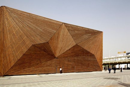 Press kit | 558-02 - Press release | Canadian Pavilion at the Shanghai world expo 2010 - Saia Barbarese Topouzanov architectes - Event + Exhibition - Photo credit: Patrick Alleyn