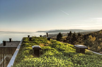 Press kit | 880-01 - Press release | Malbaie V «  Le Phare » - MU Architecture - Residential Architecture - Photo credit: Ulysse Lemerise Bouchard (YUL Photo)