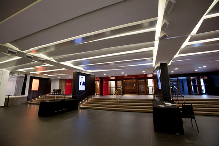 Press kit | 621-14 - Press release | Lightemotion illuminates the Espace culturel Georges-Émile-Lapalme in Place des Arts - Lightemotion - Lighting Design