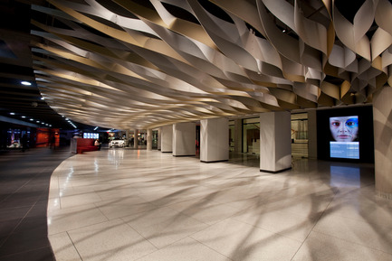 Press kit | 621-14 - Press release | Lightemotion illuminates the Espace culturel Georges-Émile-Lapalme in Place des Arts - Lightemotion - Lighting Design - Photo credit: Martine Doyon