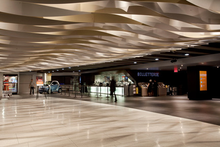 Press kit | 621-14 - Press release | Lightemotion illuminates the Espace culturel Georges-Émile-Lapalme in Place des Arts - Lightemotion - Lighting Design - Photo credit: Martine Doyon