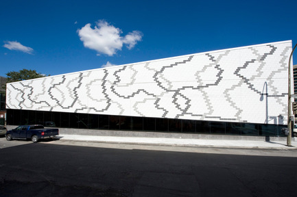 Press kit | 558-03 - Press release | Expansion of Centre sportif J.-C. Malépart - Saia Barbarese Topouzanov Architectes - Institutional Architecture - Photo credit: Vladimir Topouzanov