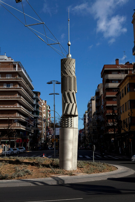 Press kit | 810-01 - Press release | Piazza Ricard Viñes - Benedetta Tagliabue -EMBT - Urban Design - Photo credit: Alex Gaultier