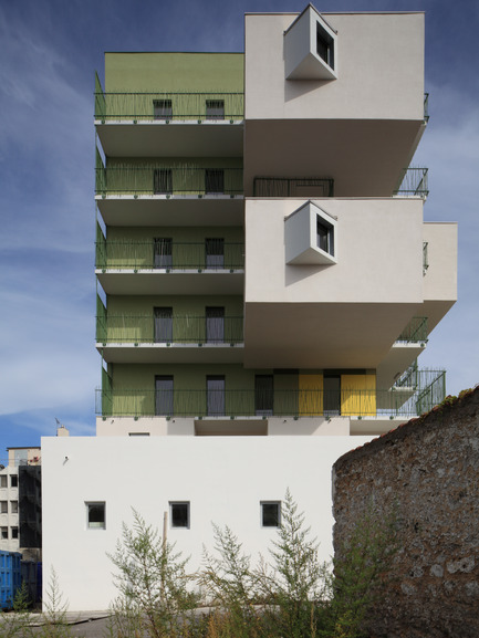 Press kit | 717-02 - Press release | 28 social housing units in Courbevoie - Koz architectes - Real Estate - Photo credit: Guillaume Grasset et Jean-Baptiste Pellerin
