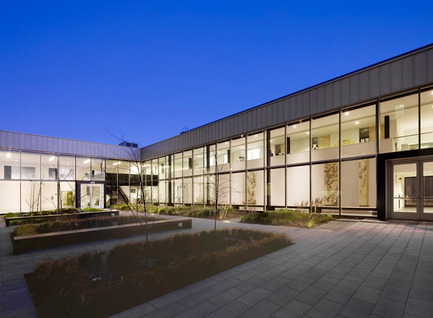 Press kit | 746-02 - Press release | Public Art - Collège Jean-de-Brébeuf - Yechel Gagnon - Art - Photo credit: Marc Cramer