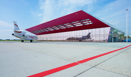 Press kit | 876-01 - Press release | New VVIP (Very, Very Important People) Terminal at Schiphol Airport Amsterdam - VMX Architects - Institutional Architecture - Photo credit: Jeroen Musch