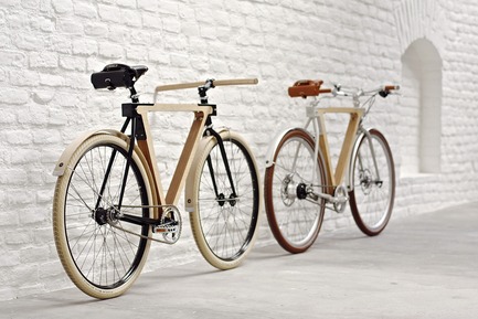 Press kit | 1091-01 - Press release | WOOD.b Handmade Wooden Bike - BSG BIKES - Product - Photo credit: by spielplatz. 2013