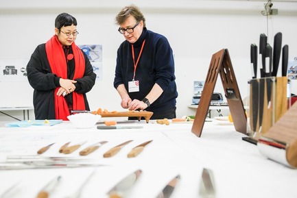 Press kit | 1696-23 - Press release | Last Chance for Designers and Companies - Register for the Red Dot Award: Product Design Before 1 February - Red Dot Design Award - Competition - The experts test the knives<br> - Photo credit: Red Dot<br>