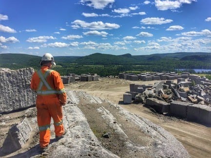 Press kit - Press release - Polycor Inc.: 30th Anniversary of the Largest Producer of Natural Stone in North America - Polycor Inc.