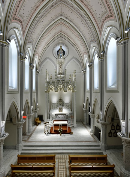 Press kit | 561-01 - Press release | The Carmelite Chapel of Montreal - Éclairage Public - Lighting Design - Photo credit: Pierre Bélanger