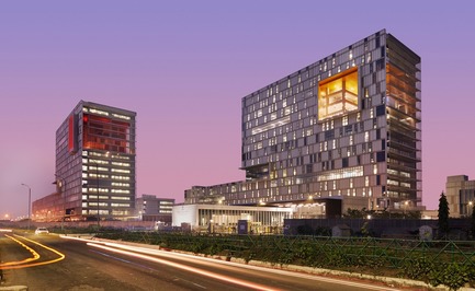 Press kit | 1456-04 - Press release | Tata Consultancy Services Software Development Campus Fosters Community and Celebrates Indian Culture - Yazdani Studio of CannonDesign - Commercial Architecture - Photo credit: Dave Burk Photography