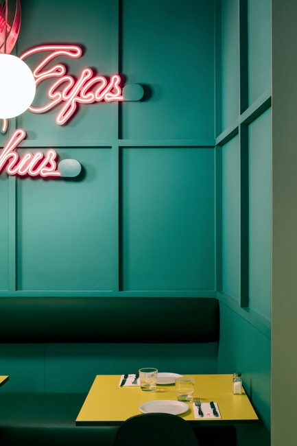 Press kit | 3724-02 - Press release | Las Chicas, Los Chicos y Los Maniquís Restaurant - EL EQUIPO CREATIVO - Commercial Interior Design - Photo credit: Adrià Goula