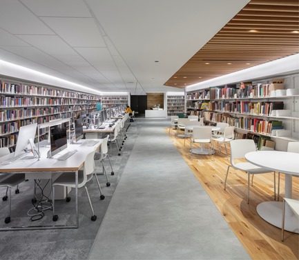 Press kit | 1152-11 - Press release | Bishop’s University Library Learning Commons: New Lighting and Interior Design - LumiGroup - Institutional Architecture - Photo credit: Stéphane Groleau