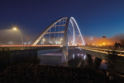 Press kit - Press release - The iconic new Walterdale Bridge connects the city, nature, and people - DIALOG