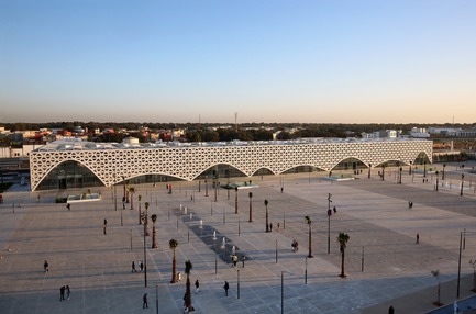 Press kit | 3862-01 - Press release | Fifth edition: The Prix Versailles celebrates the world's most beautiful campuses, passenger stations and sports facilities - Secretariat of the Prix Versailles - Lifestyle - Kenitra Train Station - Photo credit: ONCF